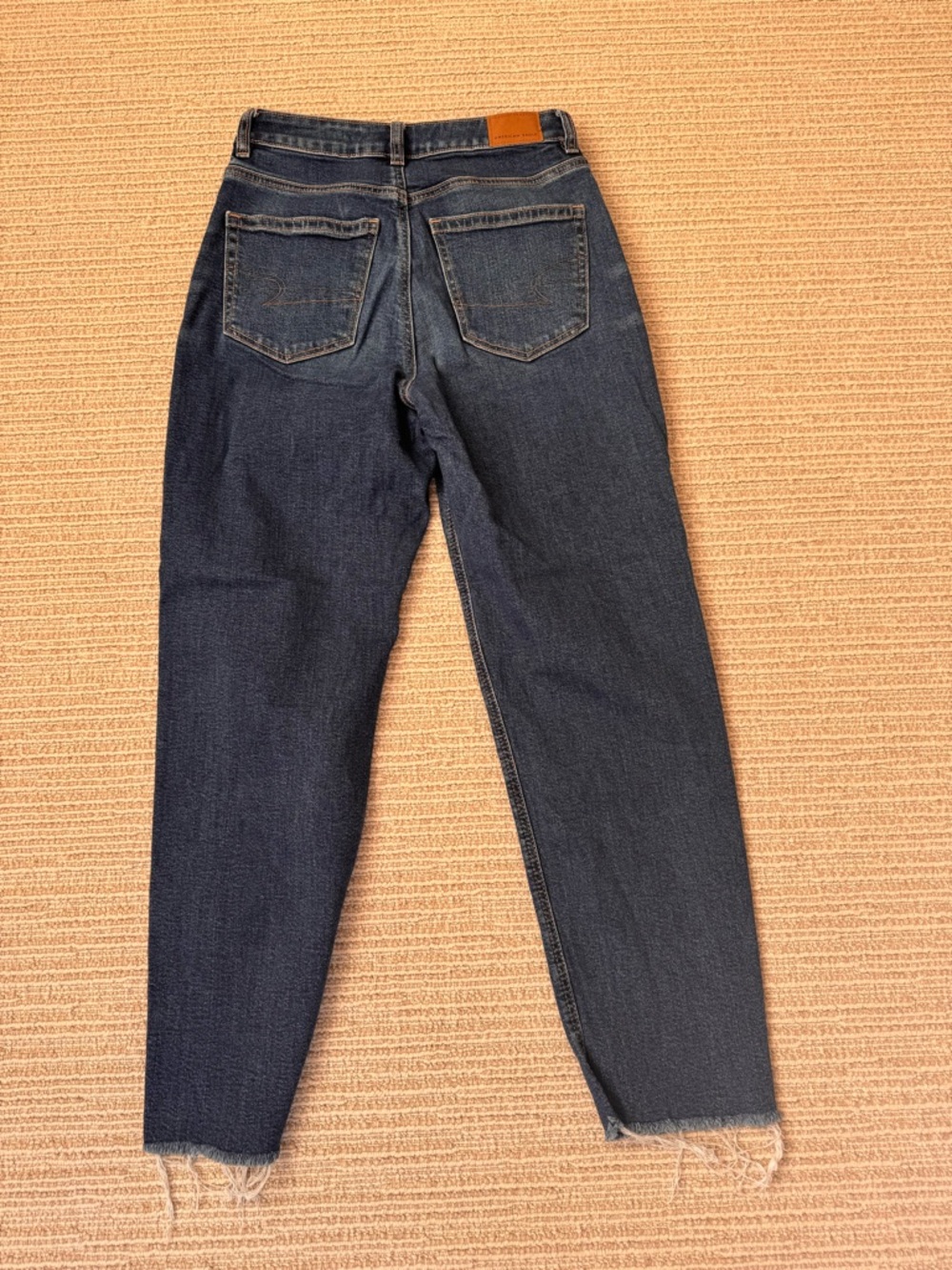 American Eagle Outfitters Dark Wash Straight Leg Jeans size 2 - Picture 2 of 6